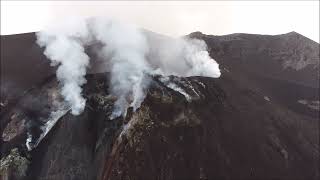 La parte sommitale del vulcano Stromboli [upl. by Lucie]