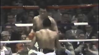 Muhammad Ali vs Jimmy Young 19760430 [upl. by Prichard75]