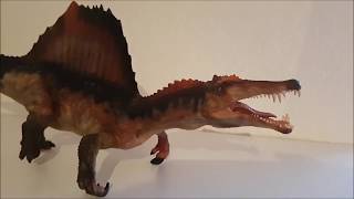 Spinosaurus Limited Edition Papo [upl. by Annais]