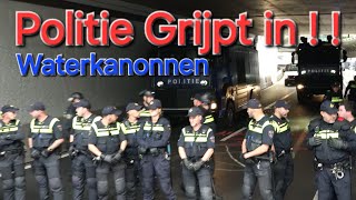 Extinction Rebellion XR A12💥POLITIE GRIJPT IN💥 De Tunnel blokkade klimaatactivisten demonstranten [upl. by Bunow]