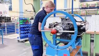 Ausbildung zur Fluggerätmechanikerin bei der MTU [upl. by Ahseele]