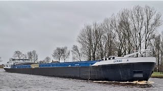 Binnenvaartschip de SYRACUSA vaart over het van Starkenborghkanaal in Groningen [upl. by Silyhp]