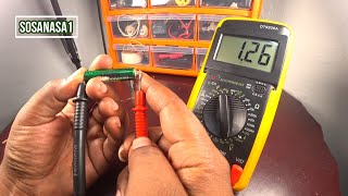 how to test computer mouse battery using a digital multimeter model DT9205A 4K vídeo [upl. by Warrin793]