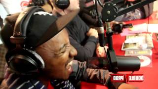 Soprano en freestyle avec La Fouine à Skyrock [upl. by Arotahs506]