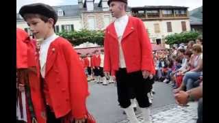 Fête de Laruns 64  15 août 2015  Danse traditionnelle 2 [upl. by Anai]