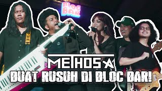 Gokil RINA NOSE METHOSA Buat Rusuh di Bloc Bar Live Performance [upl. by Aderfla]