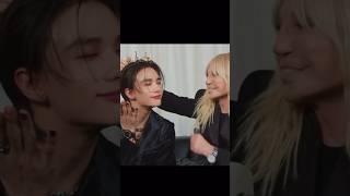 Hyunjin Versace Prince Global Ambassador Hyunjin and Donatella reunited hyunjinxversace [upl. by Morville]