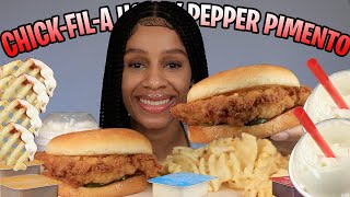 TRYING CHICFILAS NEW HONEY PEPPER PIMENTO CHICKEN SANDWICH amp CARAMEL CRUMBLE MILKSHAKE REVIEW [upl. by Beeson610]