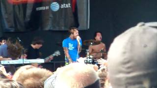 HD Chiodos  Baby You Wouldnt Last a Minute on the Creek Live at Warped Tour 71809 [upl. by Sophy]