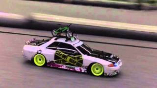 【RC DRIFT TA02 4WD：Part 13】車両紹介「NISSAN BNR32 GTR nismo HellaFlush Body」TA02 Settings トーホーレジャープラザ [upl. by Eckardt473]