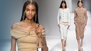 Ангелы и бабочки Blumarine весналето 2024  Бриджи бюстье корсеты и ультракороткие платья [upl. by Gnagflow867]