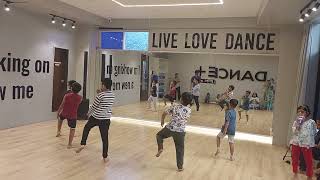 Mera Nakhra Eh Thikhi Talwar Warga  Kids Fitness Dance  Reyansh  Bollywood Group Dance [upl. by Durham989]