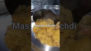 Different style masala khichdi recipe ek bar to try banti haifood foodiekhichdirecipekhichdi [upl. by Attenwahs]