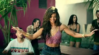 Luis Fonsi feat Daddy Yankee  Despacito Official Music Video [upl. by Asum786]