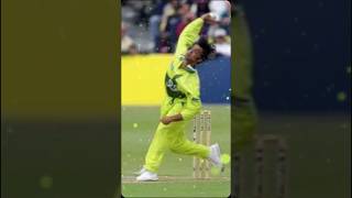 Shoaib Akhtar bowling action 🥰🥰🥰♥️♥️♥️short videobowling frenzy [upl. by Seyer262]