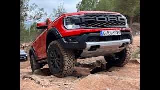 Ford Ranger Raptor i terrengløyper i Spania [upl. by Nebe]