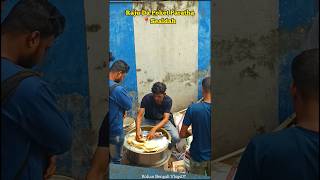 Famous Raju Da Paratha amp Sabji 20 shorts viralreels streetfood brekfast [upl. by Sivam]