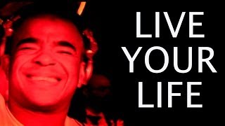 Erick Morillo amp Eddie Thoneick feat Shawnee Taylor  Live Your Life [upl. by Tessil853]