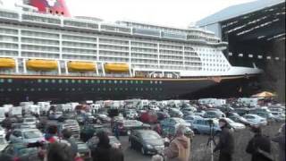 Undocking Disney Fantasy Januar 8 2012 [upl. by Boatwright]