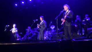 Lyle Lovett quotAint No More Canequot Beacon Theater in New York NY August 23 2014 [upl. by Desai862]