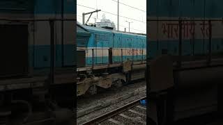 Full HARD Acceleration WDP4 DieselElectric Engine of Railway [upl. by Ogaitnas]