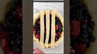 HOW TO MAKE A LATTICE PIE CRUST  LINK IN DESCRIPTION recipe pie shorts [upl. by Ettelegna]