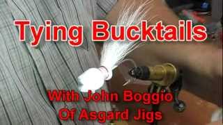 The Fisherman How to tie a Bucktail Jig [upl. by Frye474]