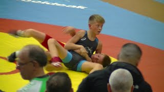 Ringen Turnier Dresden Jugend C 42 kg Freistil Kolonko  Kühn [upl. by Enelram719]