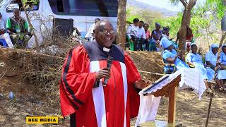 Bishop Mulela Breaks peoples ribs Durial a funeral sermonvery hilarious🫠😂😂😂 [upl. by Hayotal422]