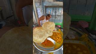 tasty छोले भटूरे 30₹ में 😋❤️  hardworking uncle selling breakfast shorts trending viral [upl. by Oulman]