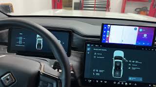 Startup amp CarPlay Connection  Team 1EV Smart Screen Dash for Rivian R1T  R1S Apple amp Android [upl. by Isnam]