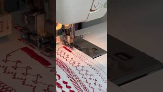 Singer overlock computer machine zohaibmachines sewing [upl. by Fredie]