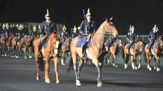 Regiment de cavalerie Charge à Vincennes le 28 03 2014 [upl. by Braun]