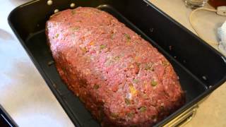 How To Make Meatloaf [upl. by Asilram]