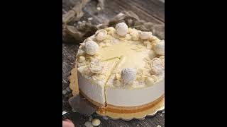 Raffaello cheesecake  video recept [upl. by Robby]