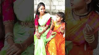 Beautiful girl boys Follow To girl Akka vallu nee Chuttu Thirigi thirigi Pichollu Ayyipotharu [upl. by Wan]