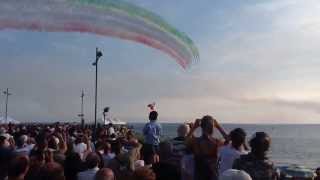 Frecce tricolori  Air show Andora  Epilogo sulle note di quotnessun dormaquot  22 settembre 2013 [upl. by Janaye]