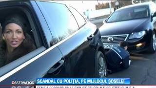 Neamţ Un poliţist a fost călcat cu maşina pe picior de o şoferiţă nervoasă [upl. by Tristas]