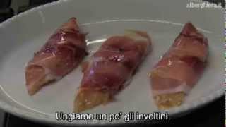 Involtini di pollo speck e scamorza [upl. by Maritsa603]