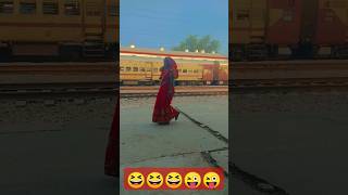 Jalesar rodh ki tren hai [upl. by Yniattirb]