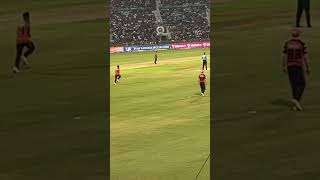 Umalik bowling to KL Rahul in lucknow ipl ipl youtube shorts lucknow [upl. by Lehte]