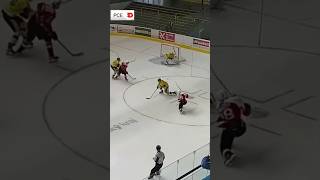 💣 Rána Kubánka 📲 Sledujt DHL Extraligu juniorů živě na czechicehockeytv czechicehockeytv [upl. by Keslie]