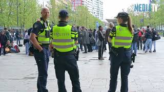 Honderden mensen bij pro Palestina demonstratie Rotterdam CS [upl. by Zephan]