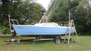 Catalina 22 Mast Lowering  Simple and Safe [upl. by Sualokin503]