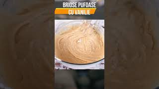 Briose Simple Pufoase cu Vanilie –Desert Rapid cu 3 Ouadesertrapid retetesimple recipe muffins [upl. by Potash]