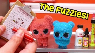 LOL Dolls The Fuzzies Outbreak  Toys and Dolls Fun for Kids Opening Blind Bags  Sniffycat [upl. by Llehcam420]