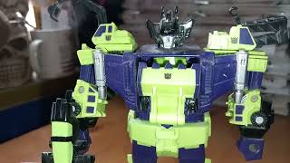 Transformers Micromaster Universe Devastator [upl. by Aronos]