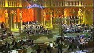 Tullio De Piscopo  Qui gatta ci cova  Sanremo 1993m4v [upl. by Drobman]