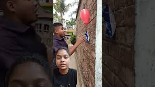 Lam no bong bay nhan qua bat ngo Burst balloons to receive surprise 😮😀shortvideo [upl. by Shayne176]