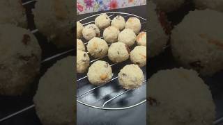 • Ghee sweet • Rava laddu • gheesweets ravaladdu soojiladoo [upl. by Ahseenak133]